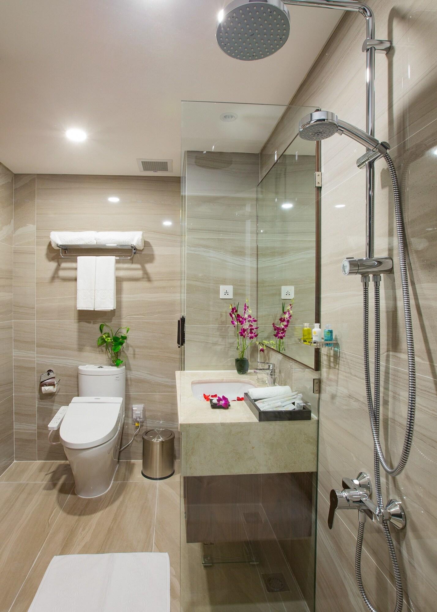 Orchids Saigon Hotel Хошимин Экстерьер фото