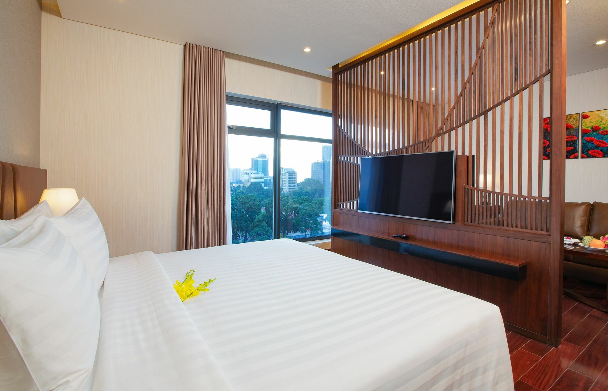 Orchids Saigon Hotel Хошимин Экстерьер фото